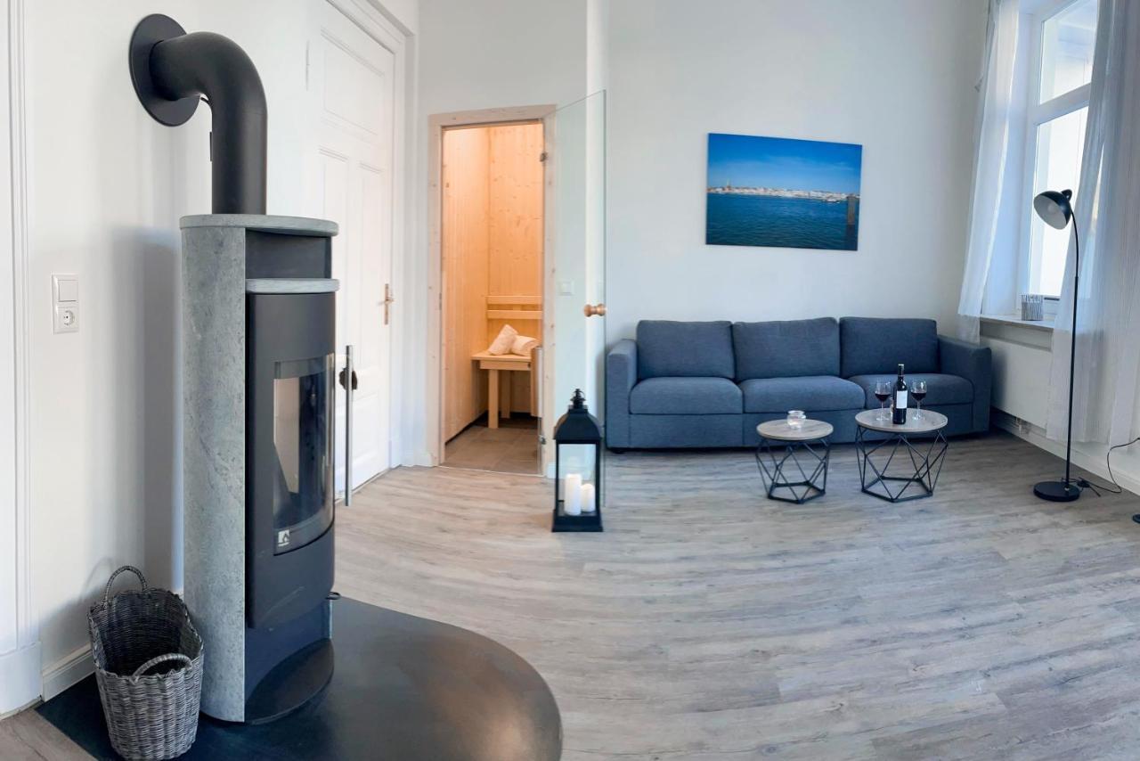 Haus Urvasi Apartamento Lübeck Exterior foto